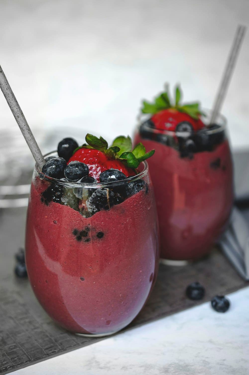 Batido de açaí con frutos rojos